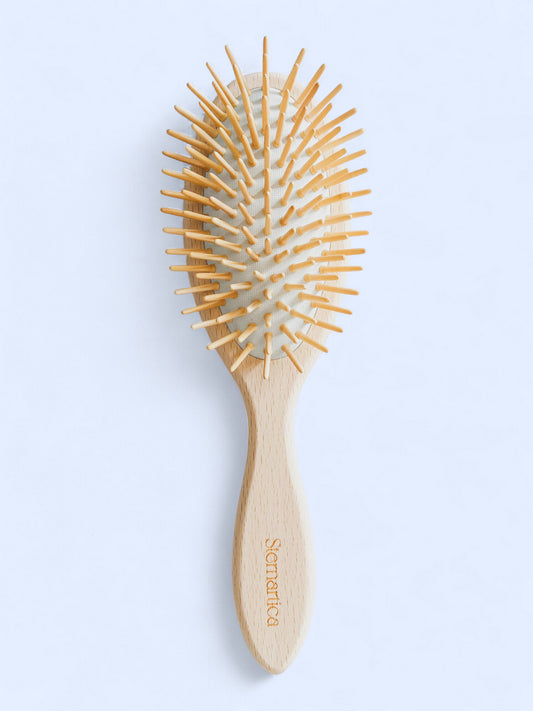 Brosse à cheveux en bois de hêtre certifié FSC
