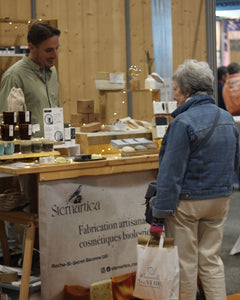 Le stand Sternartica sur un salon